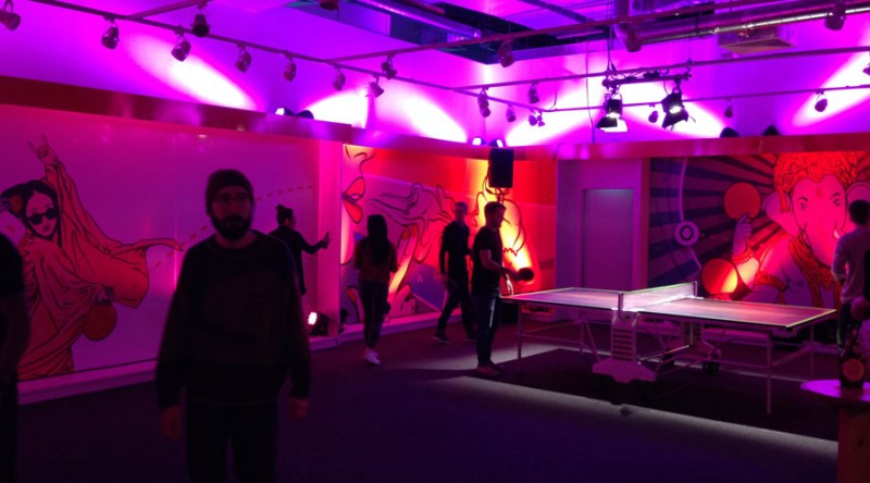 Raumgestaltung Interior Wandgestaltung und Montage für Event und Messe Veranstaltungen