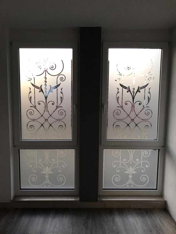 Fensterfolie, Glasdekorfolie, Viktorianisch, Motiv "Viticcio" zwei geteilt Sonderanfertigung